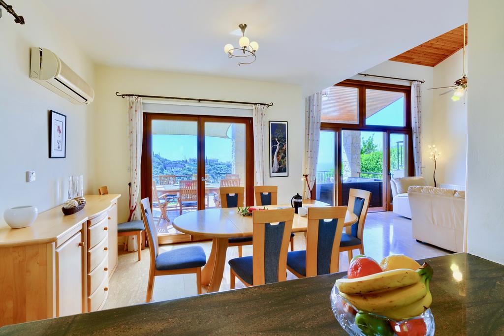 4 Bedroom Villa Helidoni With Private Infinity Pool, Aphrodite Hills Resort Kouklia Exterior photo