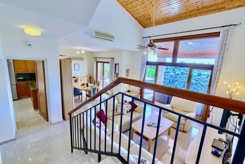 4 Bedroom Villa Helidoni With Private Infinity Pool, Aphrodite Hills Resort Kouklia Exterior photo